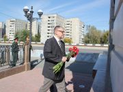 День памяти жертв блокады: калининцы возложили цветы у мемориала